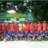 Tim volley putra Luragung dan SMA Ciwaru berfoto bersama seusai pertandingan final turnamen volley HUT TNI ke 69.
